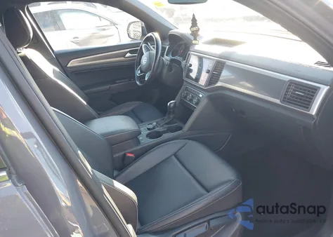 2020 Volkswagen Atlas Cross Sport 3.6L V6 Se W/Technology/3.6L V6 Se W/Technology R-Line from USA, damaged, VIN 1V26E2CA9LC218693